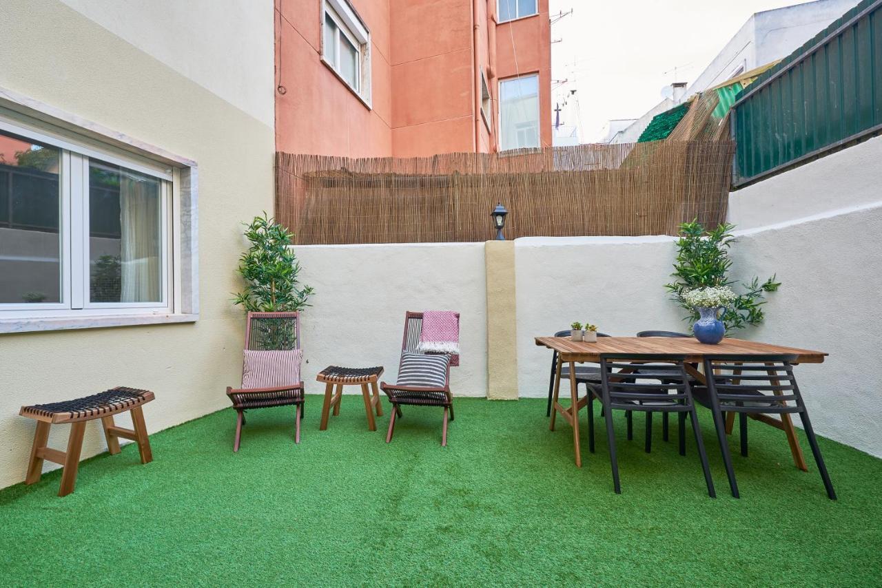 Belem Light Filled With Patio, By Timecooler Appartement